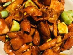 腊八蒜烧肥肠-那家小馆•北京菜•烤鸭(中关村店)