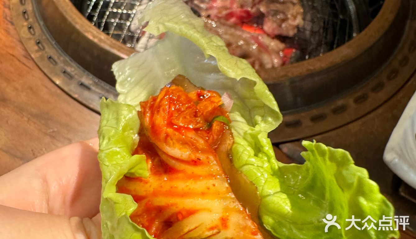 大概是杭州蕞好吃的烤肉了！！！生菜小食无限续