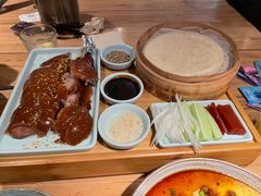 -青年公社烤鸭(滨湖银泰店)