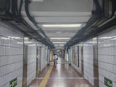-八宝山(地铁站)