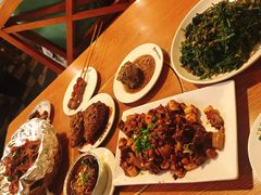 手撕烤兔-老号尤兔头(幸福店)