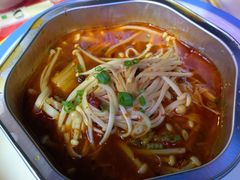 锡纸金针菇-龚海宝· 烧烤· 羊肉原切挂糊更好吃(庄市店)