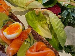 -Common Table · Brunch & Coffee
