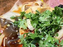 -成都你六姐·牛肉冒菜(城市集市合生汇店)