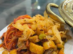 -牛一嘴·兰州牛肉面·大盘鸡(财富中心店)