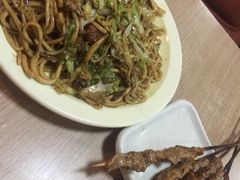 -亮亮面馆(经六路店)