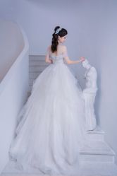 -予白婚纱礼服馆