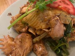 -大头虾越式风味餐厅(光明广场店)