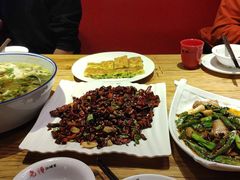 -兔槽江湖菜·重庆璧山兔(水围店)