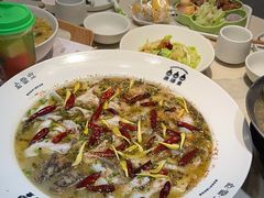 -渔语鱼酸菜鱼新川菜(来福士店)
