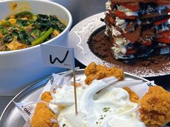 -W COLLECTIVE  DESSERT SHOP
