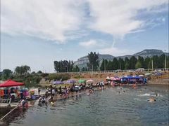 -南山特攻真人CS户外露营轰趴拓展基地