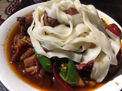 大盘鸡-新疆伏拉沃餐厅(白龙南路店)