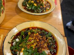 -拈签一笑黄牛肉辣卤串串