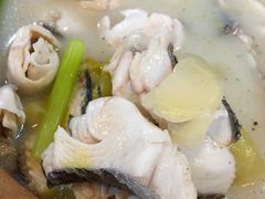 -品香菜馆(旗峰路中侨大厦店)