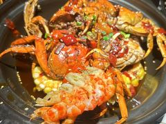 -巴厘龙虾·榜首油焖大虾(音乐学院·沿江酒馆店)