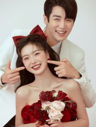 -巴黎时尚婚纱摄影(南汇店)