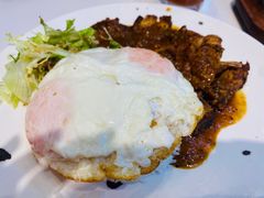 我爱吃肉双蛋黑椒带骨猪扒饭-柠檬树茶餐厅(海雅缤纷城店)