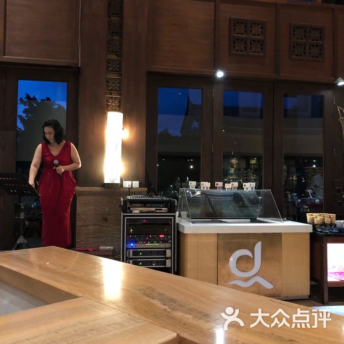 铂尔曼酒店左岸西餐厅