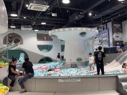 -MINI MARS KIDS CLUB亲子家庭中心(长宁天山店)