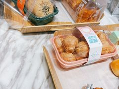 -万利隆·活力烘焙(人民路店)