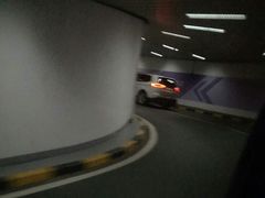 -大连恒隆广场-地下停车场