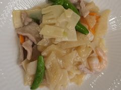 -闫府私房菜·老字号(恒隆店)