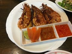 -Dang restaurant (patong phuket)
