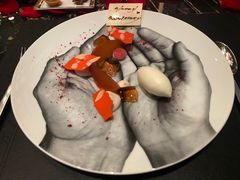 -L'ATELIER de Joel Robuchon(外滩18号店)