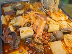 -在巷子里的烤肉店·螺蛳粉烤鱼·牛蛙(和美城店)
