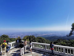-来康佛寺