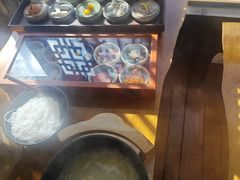 -桥香园过桥米线(国贸店)