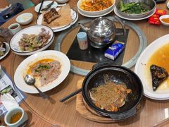 -荣基四海一家·家常菜·海鲜大排档(新安店)