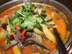 -娜仁图雅蒙古美食村(33小镇店)
