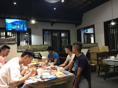 -靓靓蒸虾(中山公园店)