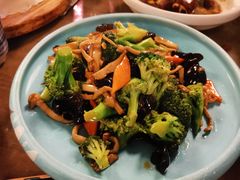-95号酱骨·一块豆腐(展春园西路店)