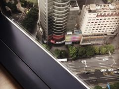 -上海龙之梦万丽酒店