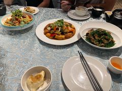 -巴扎美食·新疆菜·西域歌舞表演餐厅(新疆大厦店)