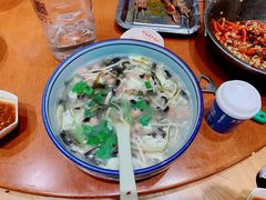 -琥珀老六龙虾(四里河店)