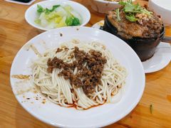 素椒杂酱面-华兴街自力面店