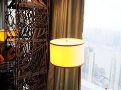 -上海浦东丽思卡尔顿酒店