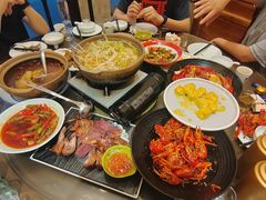 -聚汇三少·龙虾·中餐厅(莫邪路新天地店)