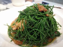 沙葱炒羊肉-巴扎美食·新疆菜·西域歌舞表演餐厅(新疆大厦店)
