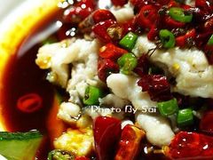 小巴辣子鲶鲶不忘-小巴辣子川湘菜餐厅(星游城店)