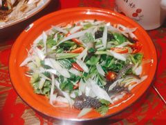 -鱼满舱·鲜活海鲜·正宗鲁菜