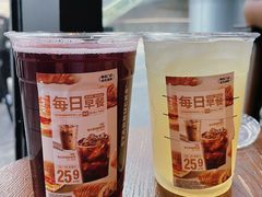 -星巴克(深圳领航里购物中心店)