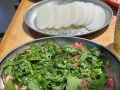 -洱火云南酸菜牛肉火锅(石景山当代商城店)