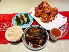 -吴记酱骨炖菜馆(西大直街店)