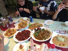 -吴记酱骨炖菜馆(西大直街店)