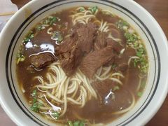 -小马牛肉面·牛骨熬制(南京博物院店)